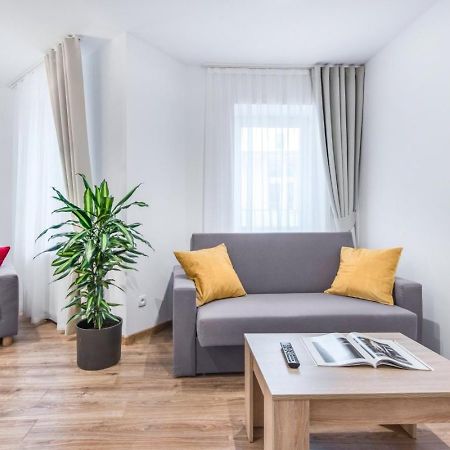 Old Town Apartments - B12 كراكوفيا المظهر الخارجي الصورة